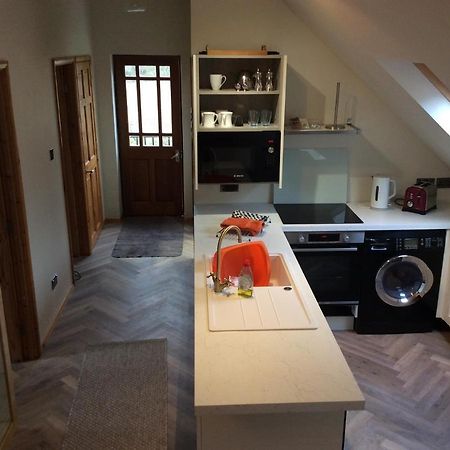 2 Bedroom Furnished Apartment In A Rural Position Stone (Staffordshire) Exterior photo
