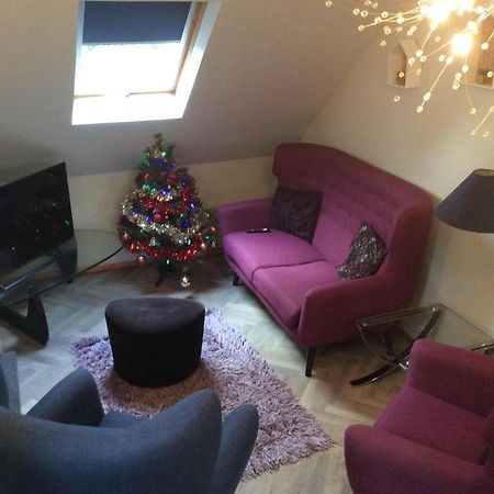 2 Bedroom Furnished Apartment In A Rural Position Stone (Staffordshire) Exterior photo