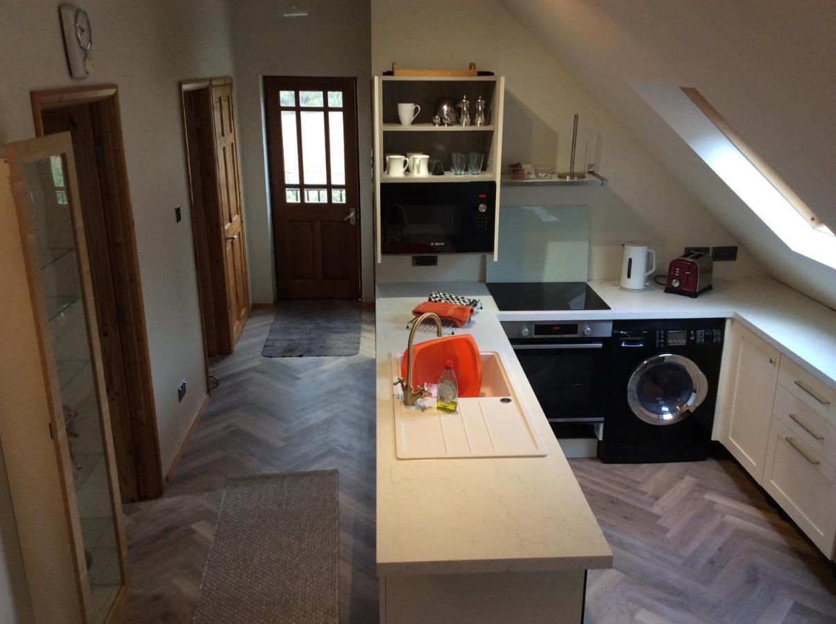 2 Bedroom Furnished Apartment In A Rural Position Stone (Staffordshire) Exterior photo